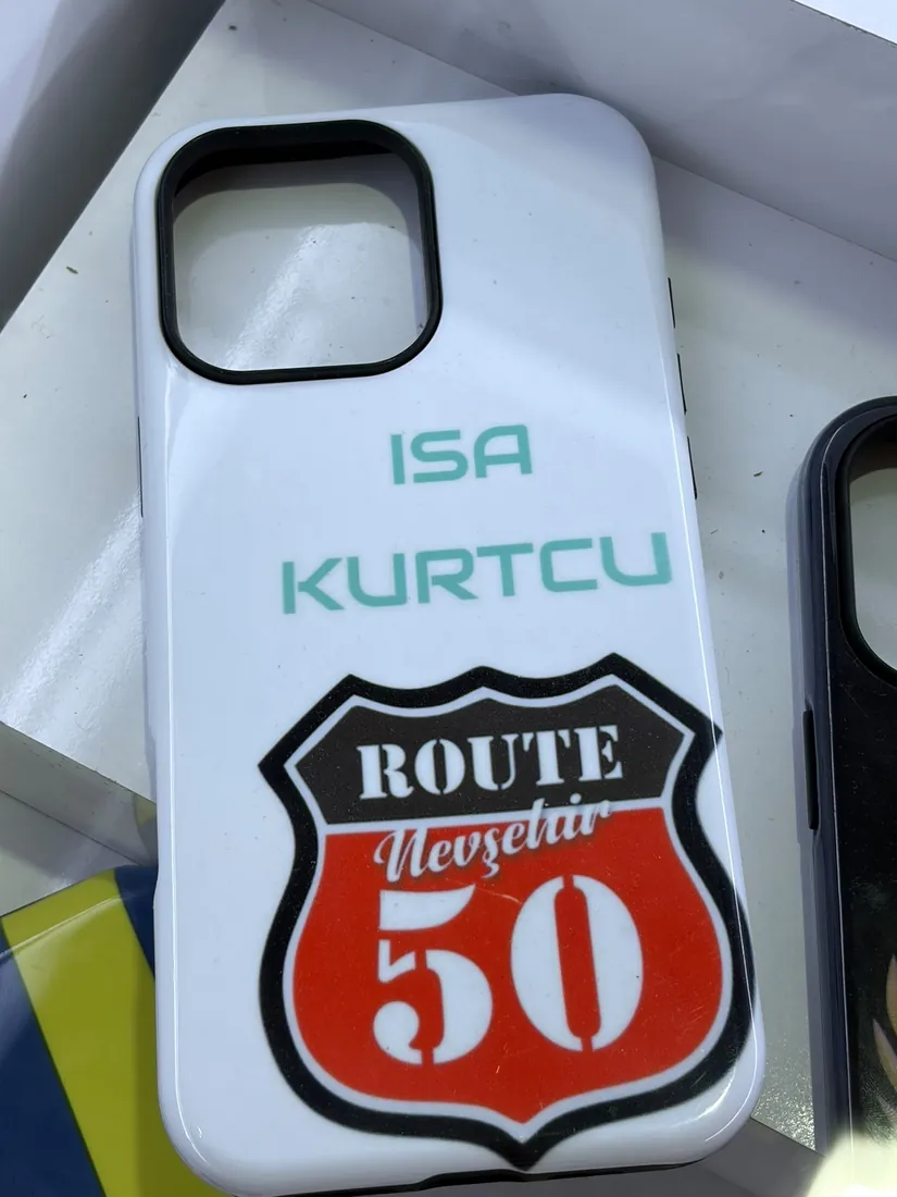 Handyhülle mit Name & Logo – Foto-Druck